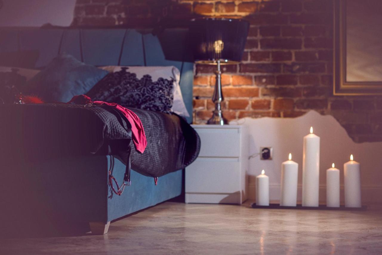 Apartament Dla Doroslych "Papierki Po Cukierkach" Lublin Bagian luar foto