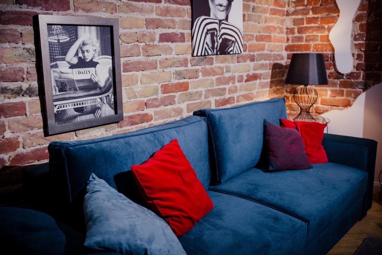 Apartament Dla Doroslych "Papierki Po Cukierkach" Lublin Bagian luar foto