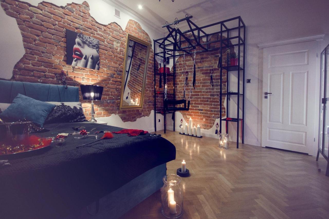 Apartament Dla Doroslych "Papierki Po Cukierkach" Lublin Bagian luar foto